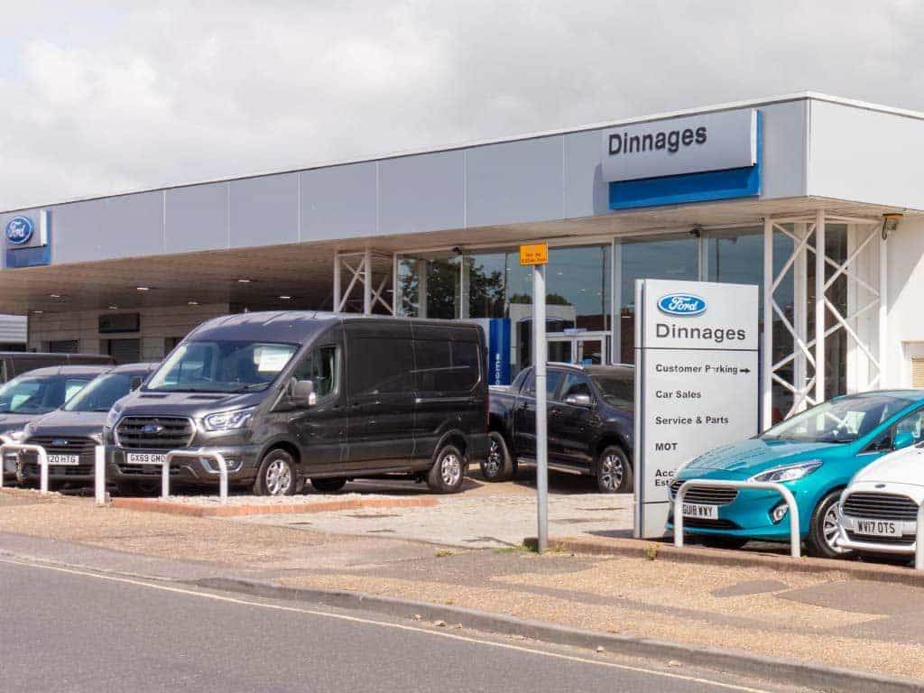 Dinnages Ford Transit Centre - Brighton